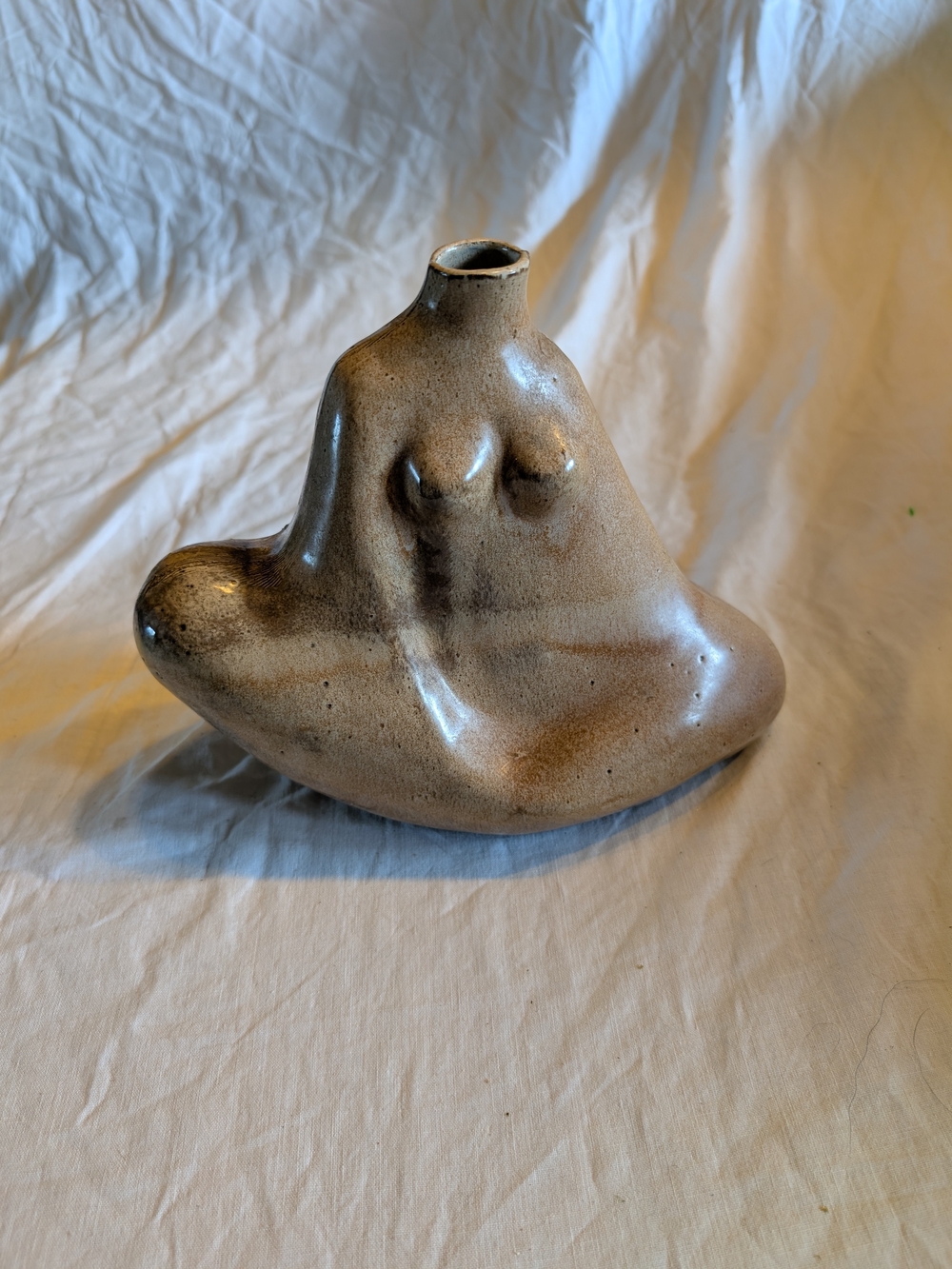 2/100$ Vintage GRIFO Ceramic Sculptural femela form bust vase in Brown and Cream